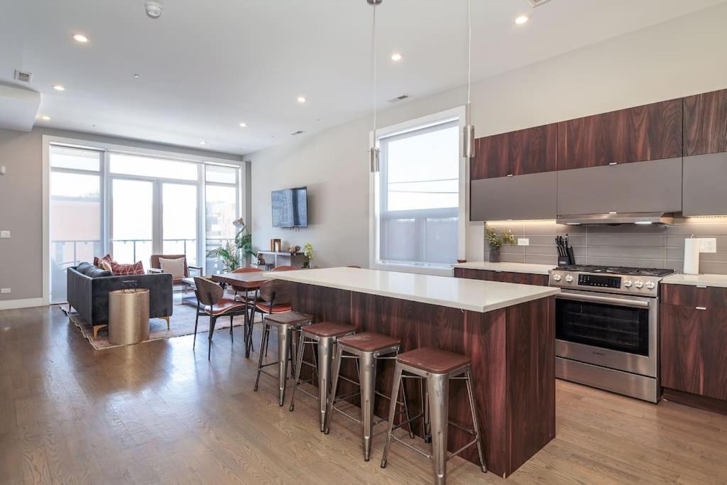 Villa Breathtaking Downtown Penthouse A - Sleeps 11 Chicago Exterior foto